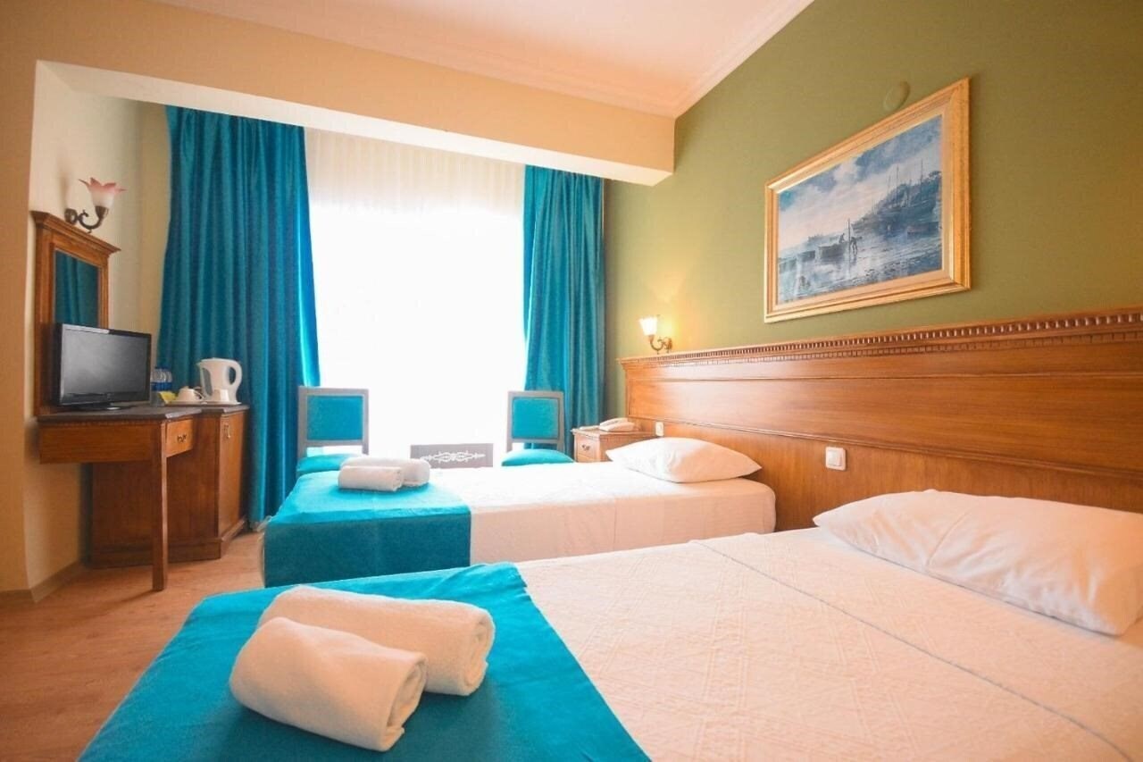 Отель SunBeach Resort Hotel 3*
