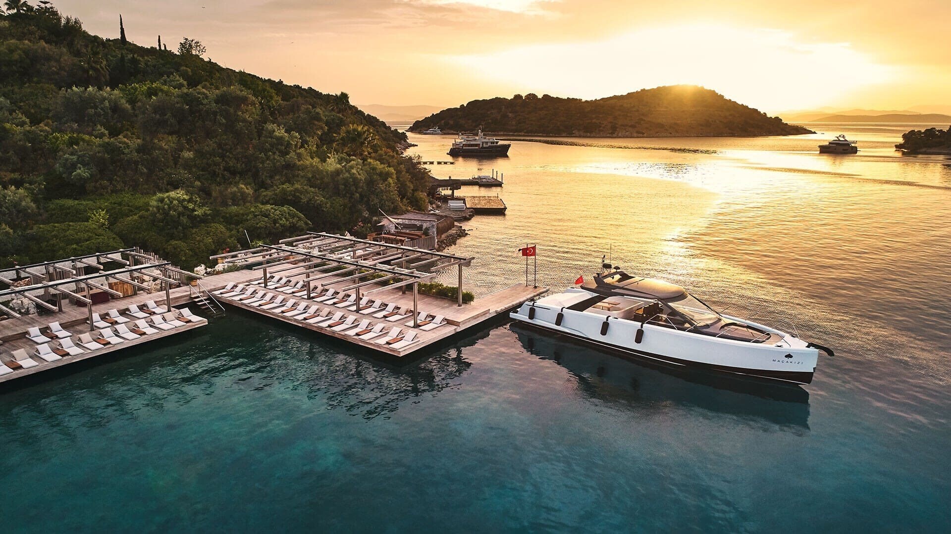 Готель Macakizi Bodrum 5*