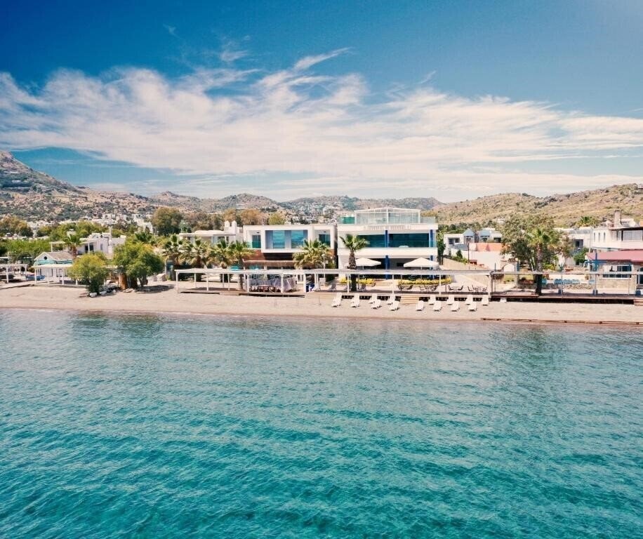 Отель Acropol Of Bodrum Beach Hotel 3*