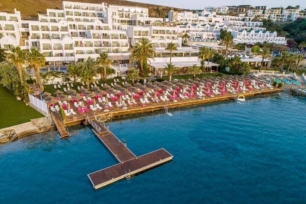 Отель Prive Hotel Bodrum (ex. Voyage, Club Voyage Charm) 5*