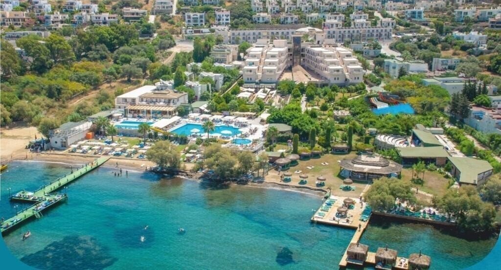 Отель Golden Age Bodrum Hotel (ex. Golden Age Bodrum Yalikavak Hotel, Golden Age) 4*