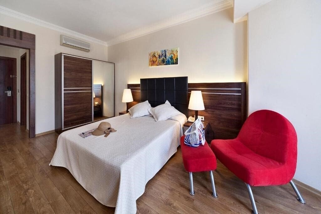 Фото Golden Age Bodrum Hotel (ex. Golden Age Bodrum Yalikavak Hotel, Golden Age) 4*