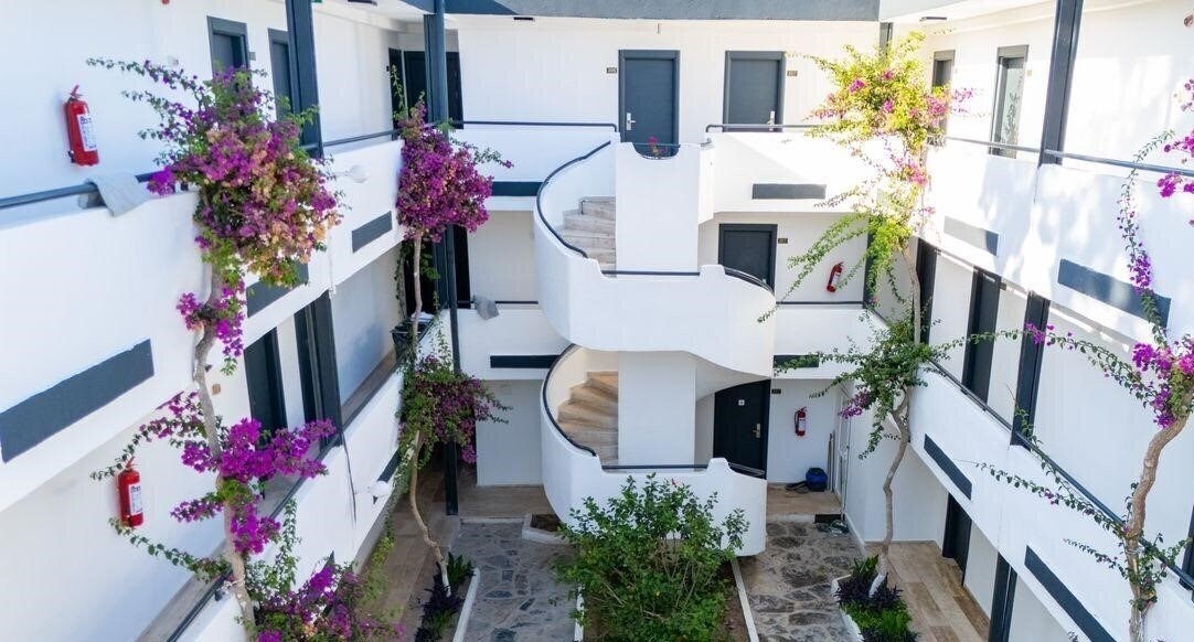 Фотографія Ladonia Hotels Luna Beach Resort 3*