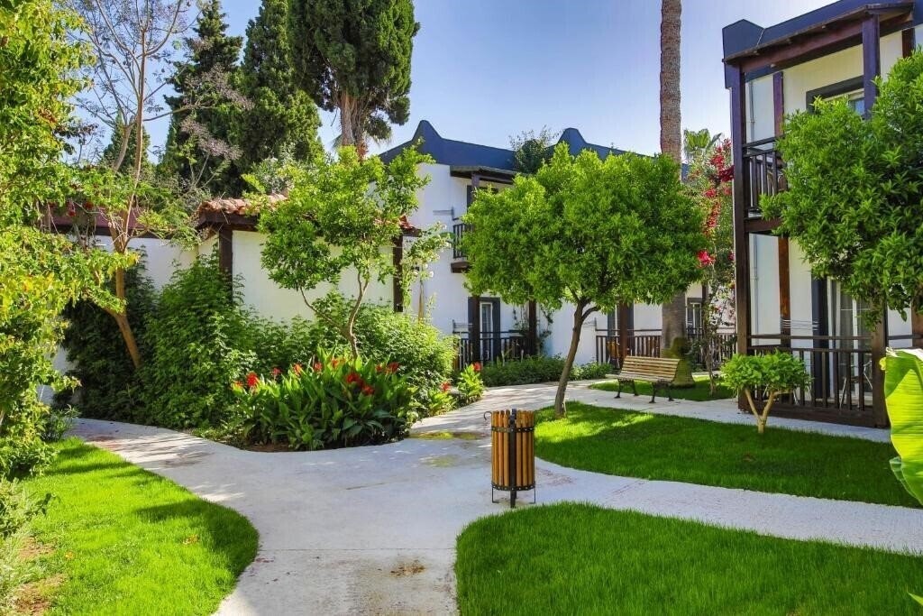 Zdjęcie Bitez Garden Life 4*