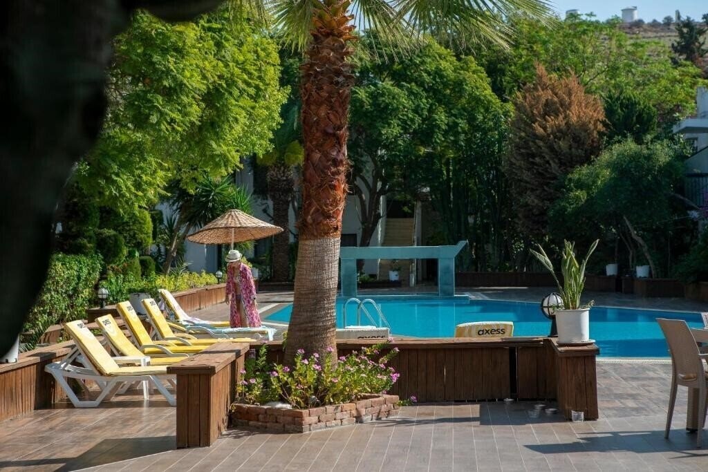 Зображення Flora Hotel (ex. Club Hotel Flora) 3*