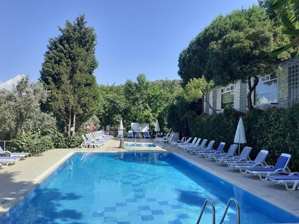 Отель Atamer Doga Resort 3*