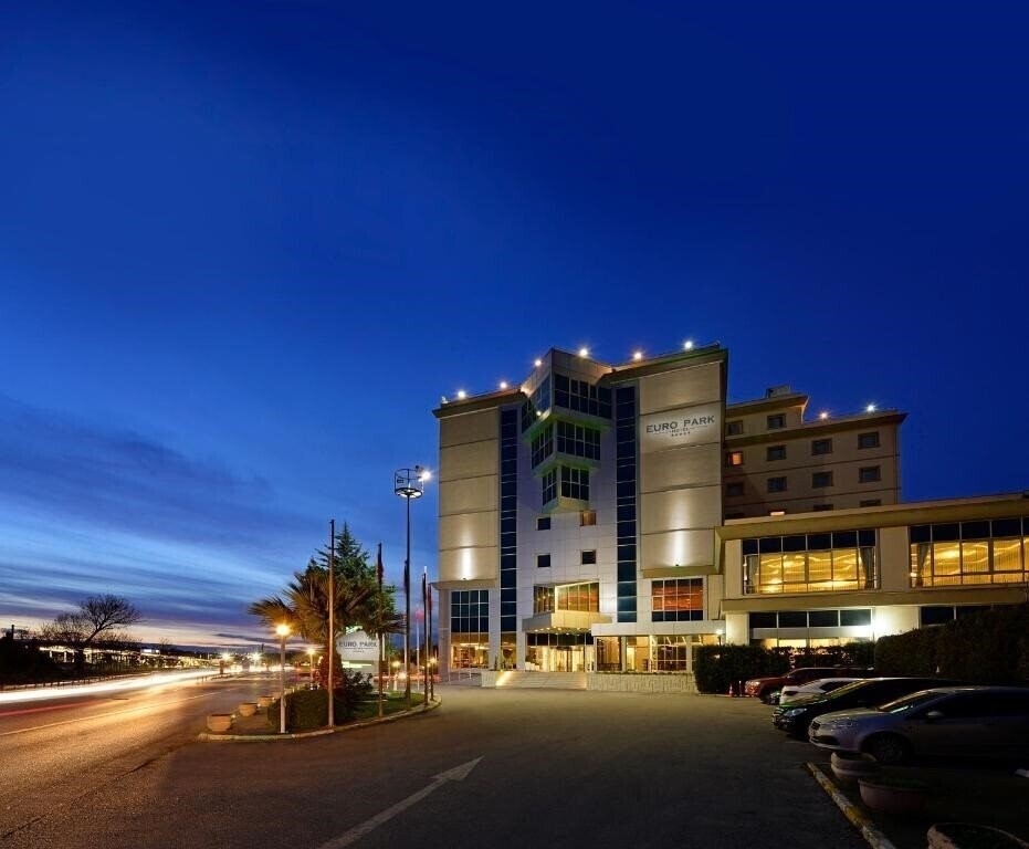 Hotel Euro Park Hotel Bursa (ex. Holiday Inn Bursa) 5*