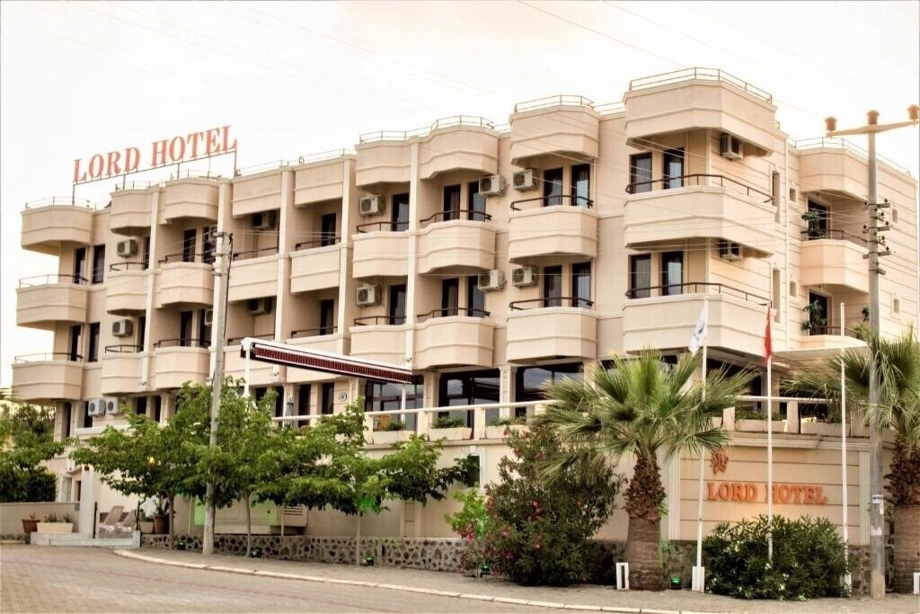 Hotel Lord Hotel 3*