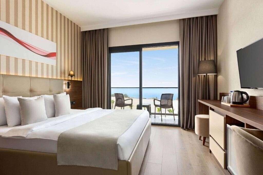 Зображення Ramada by Wyndham Cesme 3*