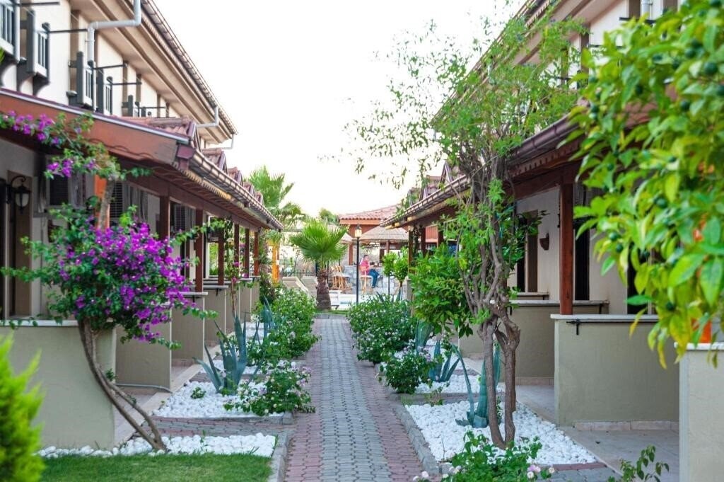 Отель Portakal 3*