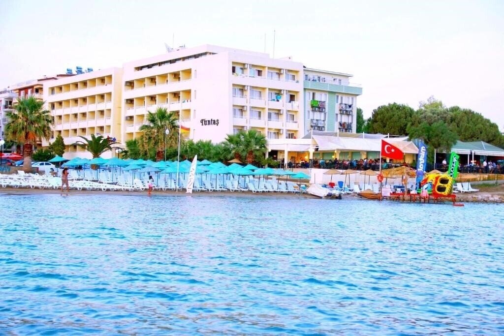 Hotel Tuntas Beach Hotel (ex. Tuntas Suites) 3*