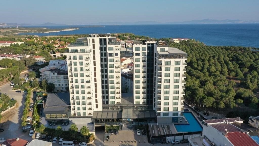 Hotel Maril Resort Hotel 5*