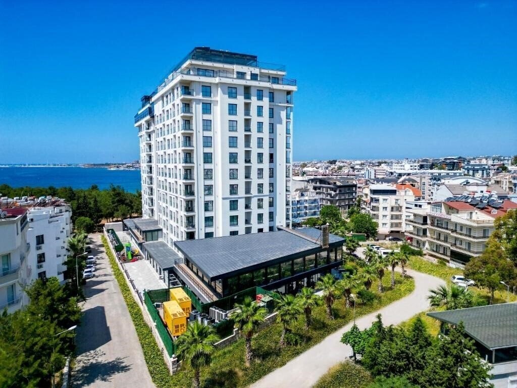 Zdjęcie Maril Resort Hotel 5*