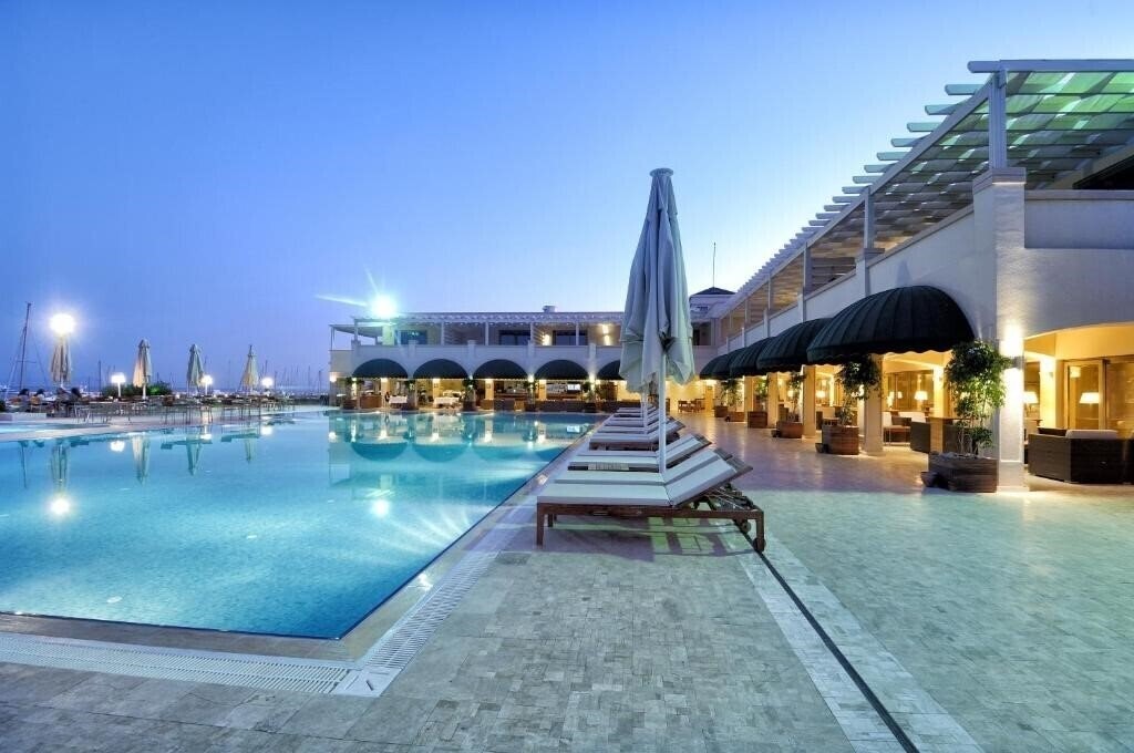 Zdjęcie Didim Yacht Club Hotel 5*