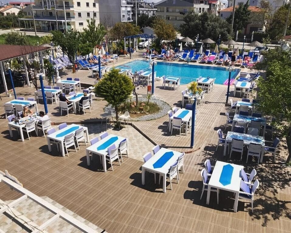 Картинка Mavi Pansiyon & Restaurant (ex. Mavi Kitchen & Bar) 4*