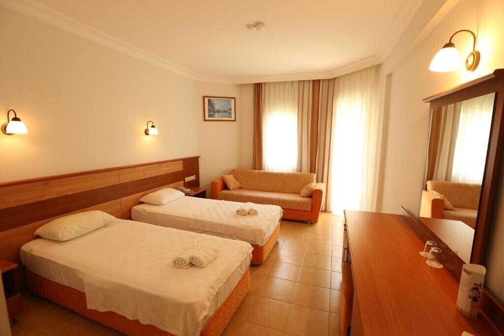 Zdjęcia Mavruka Hotel 3*