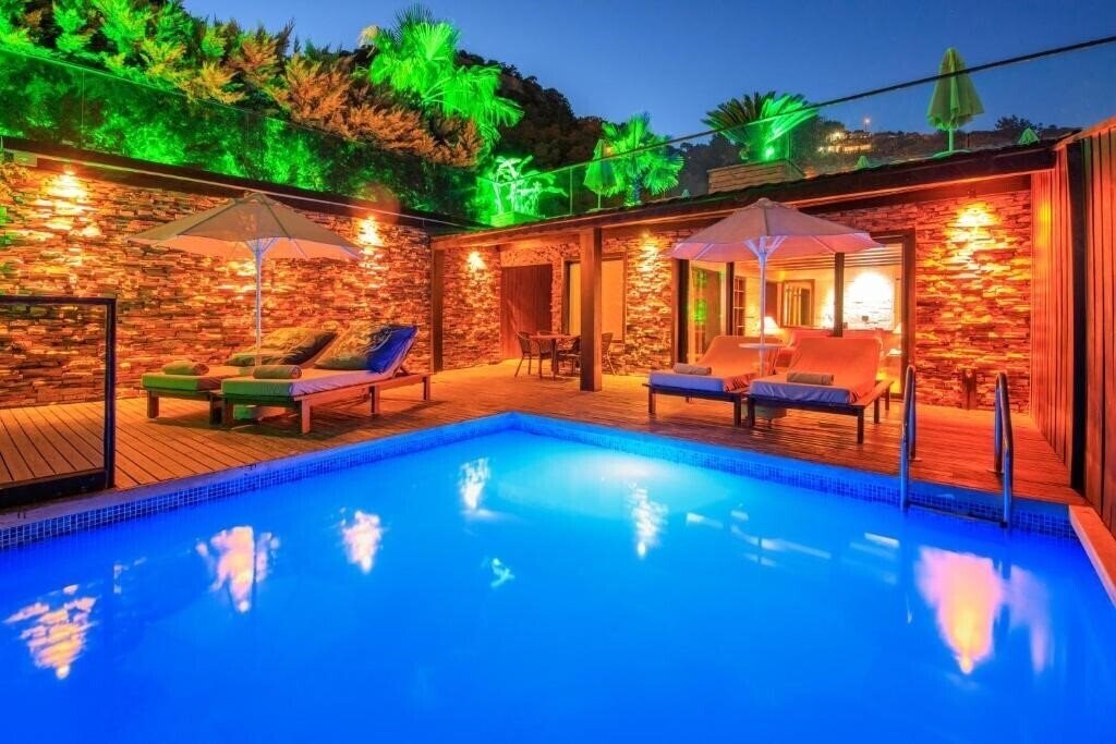 Фотография Manaspark Deluxe Hotel Oludeniz (ex. Manaspark Deluxe Hotel, Manaspark Oludeniz, Manas Park Hotel) 4*