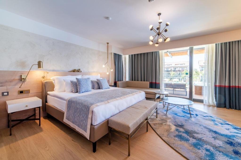 Zdjęcie Akra Fethiye The Residence Tui Blue Sensatori (ex. The Residence At Tui Blue Sensatori Akra Fethiye) 5*