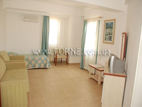 Готель Turquoise Hotel 3*