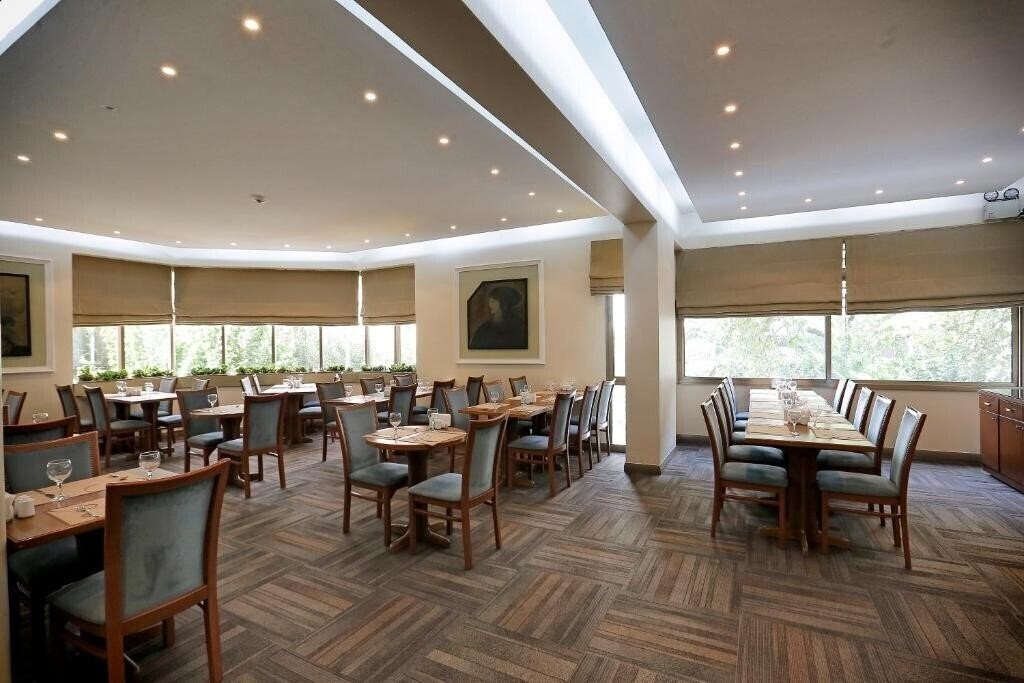 Изображение Kaya Prestige 4*