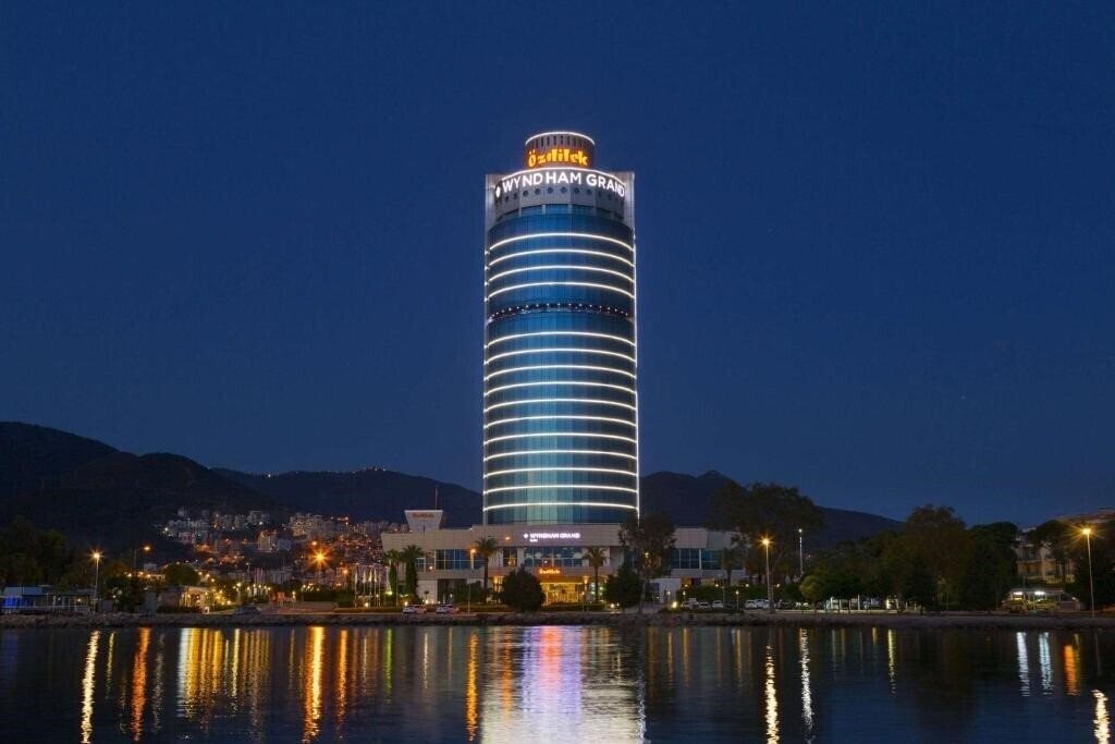 Obraz Wyndham Grand Izmir Ozdilek 5*