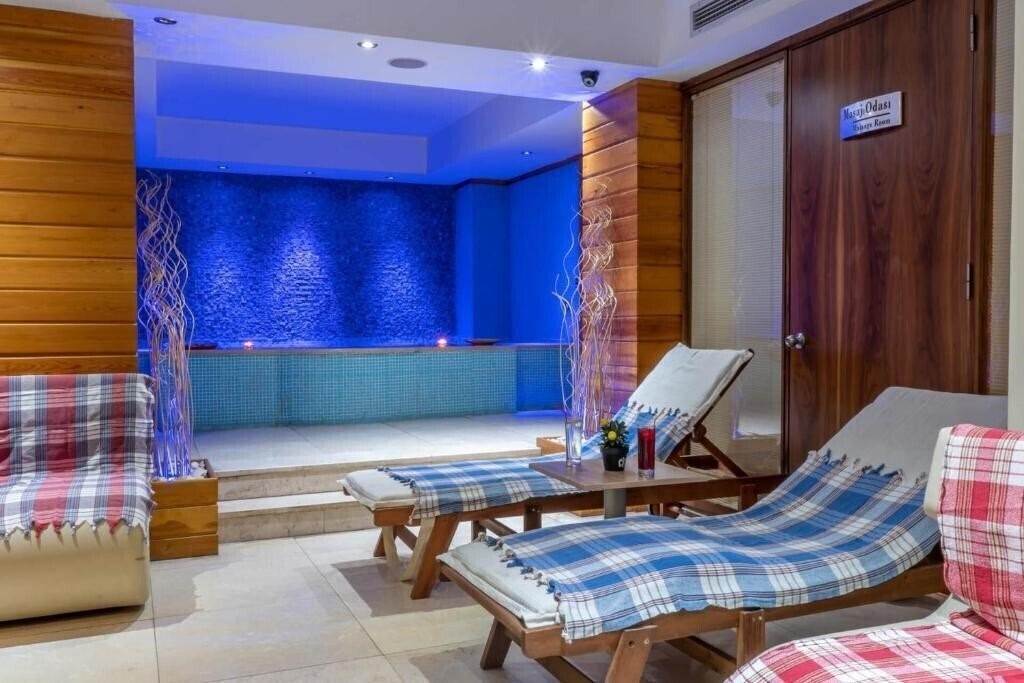 Zdjęcie Residence Hotel by Ketenci (ex. Residence Hotel Boutique) 3*