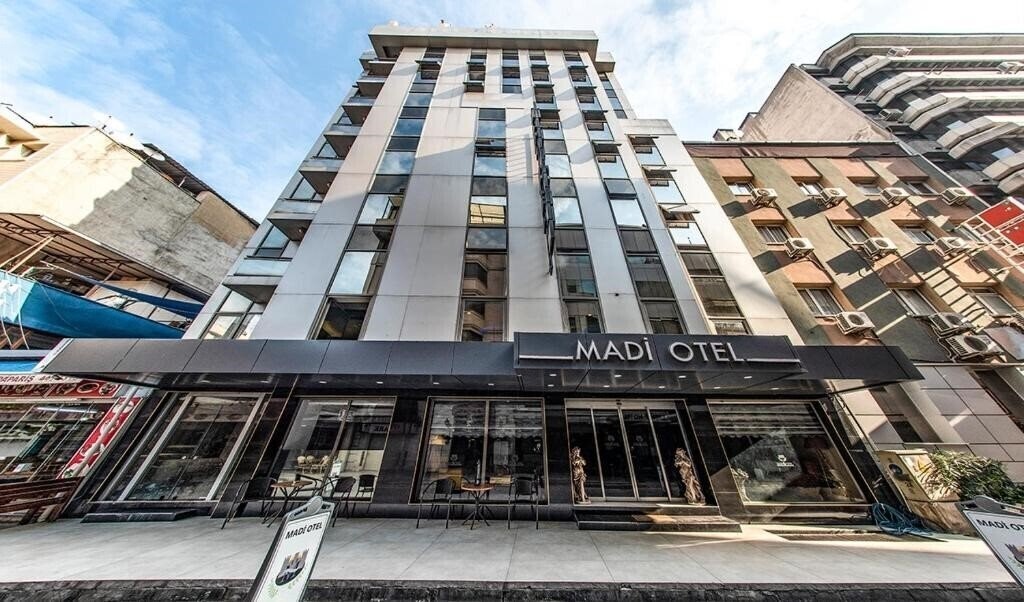 Готель Izmir Madi Otel 4*