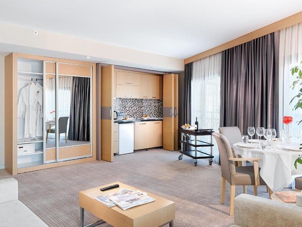 Obraz Kordon Hotel Cankaya 4*