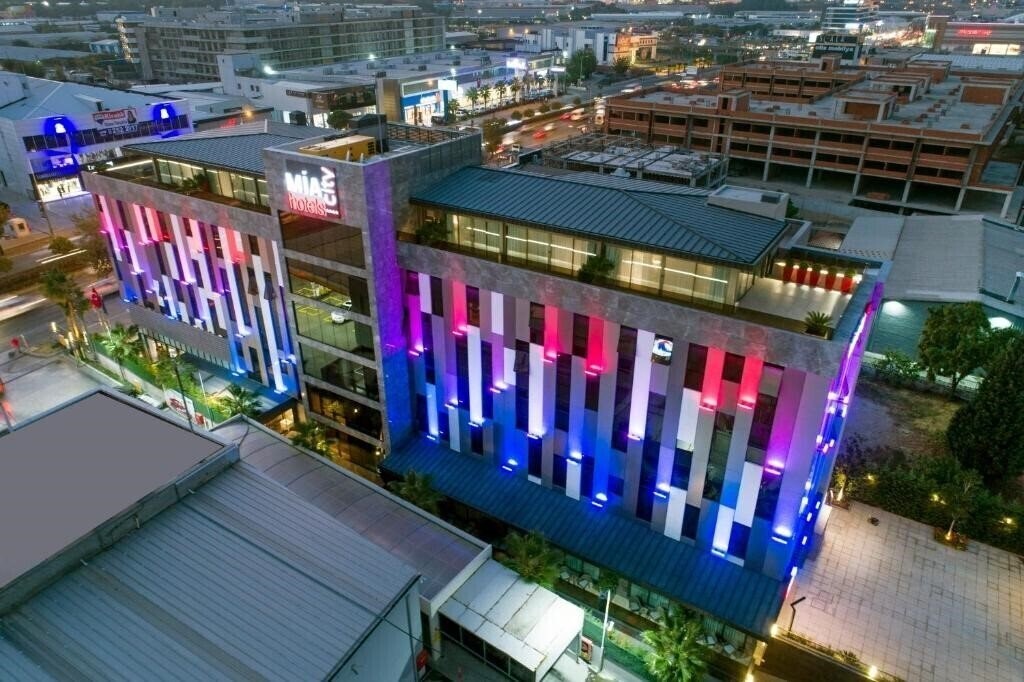 Отель Mia City Hotel 4*