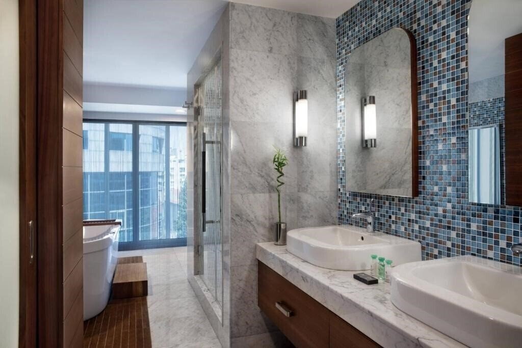 Zdjęcie Renaissance Izmir Hotel 5*