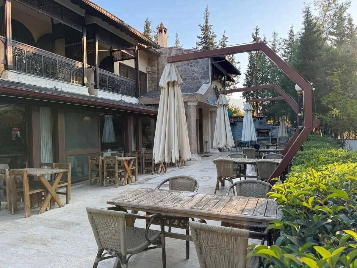 Obraz Su Perisi Boutique 5*