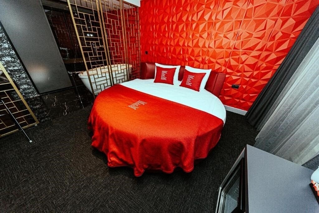 Zdjęcie Emen's Hotel (ex. Emen'S Otel) 4*