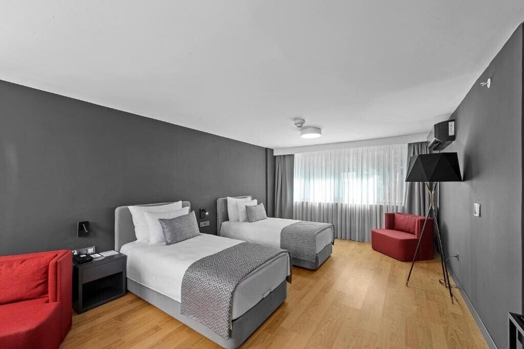 Zdjęcie Ibos Hotels Izmir 5*