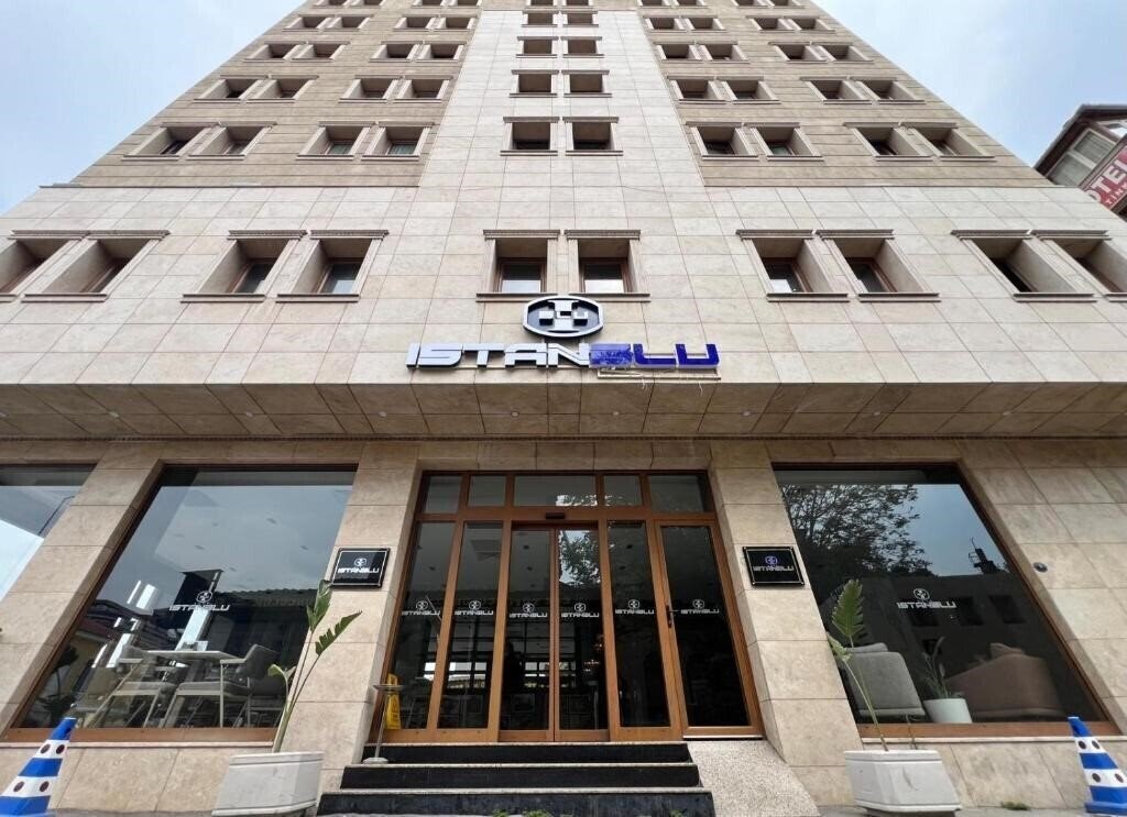 Готель Istanblu Hotel Izmir (ex. Istanblue Hotel & SPA) 4*
