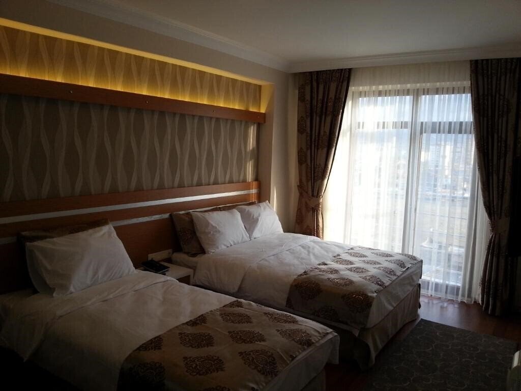 Zdjęcie Gevher Hotel 3*