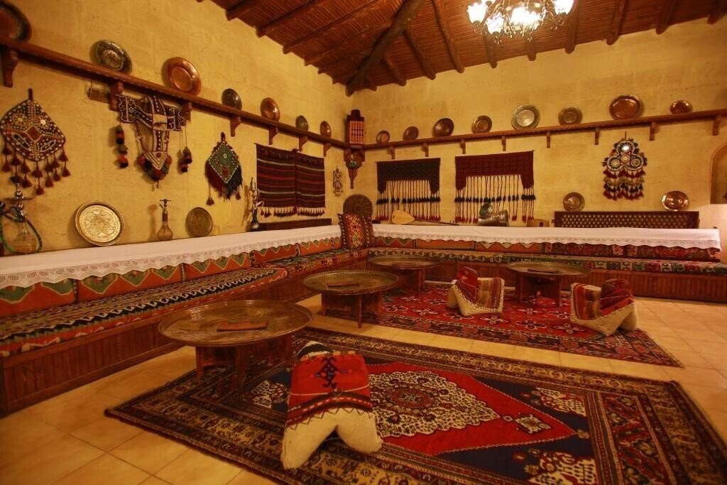 Zdjęcie Hotel Surban 3*