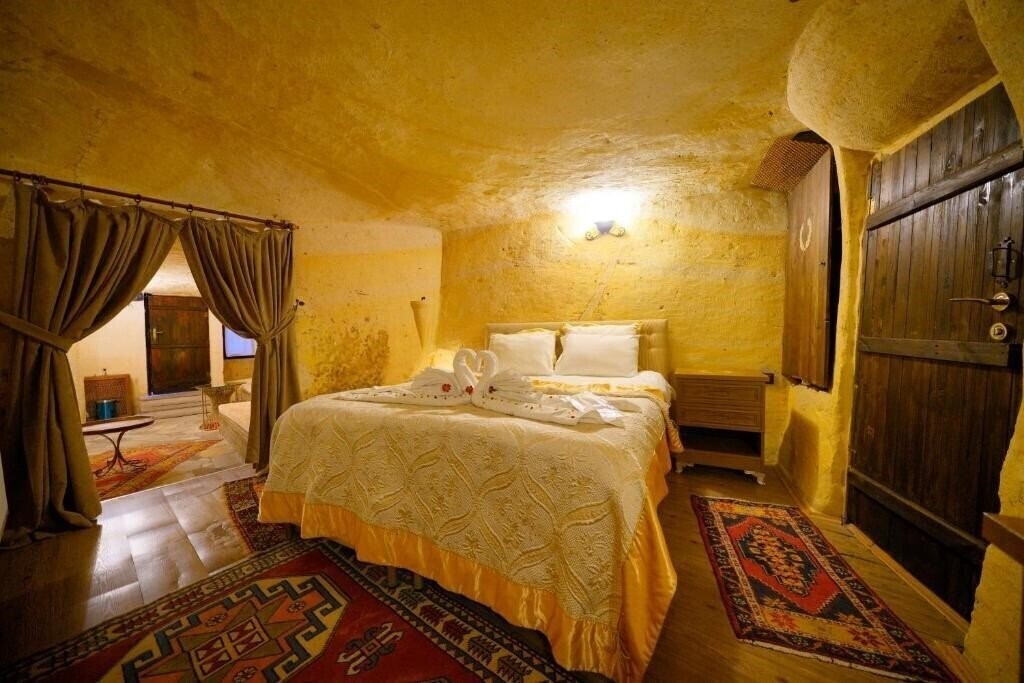 Фото Antik Cave House 4*