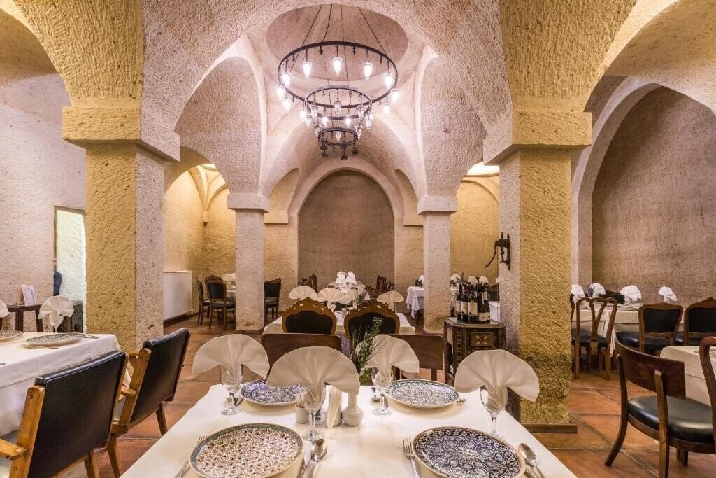 Фотографія Hanedan Cappadocia Suites 3*