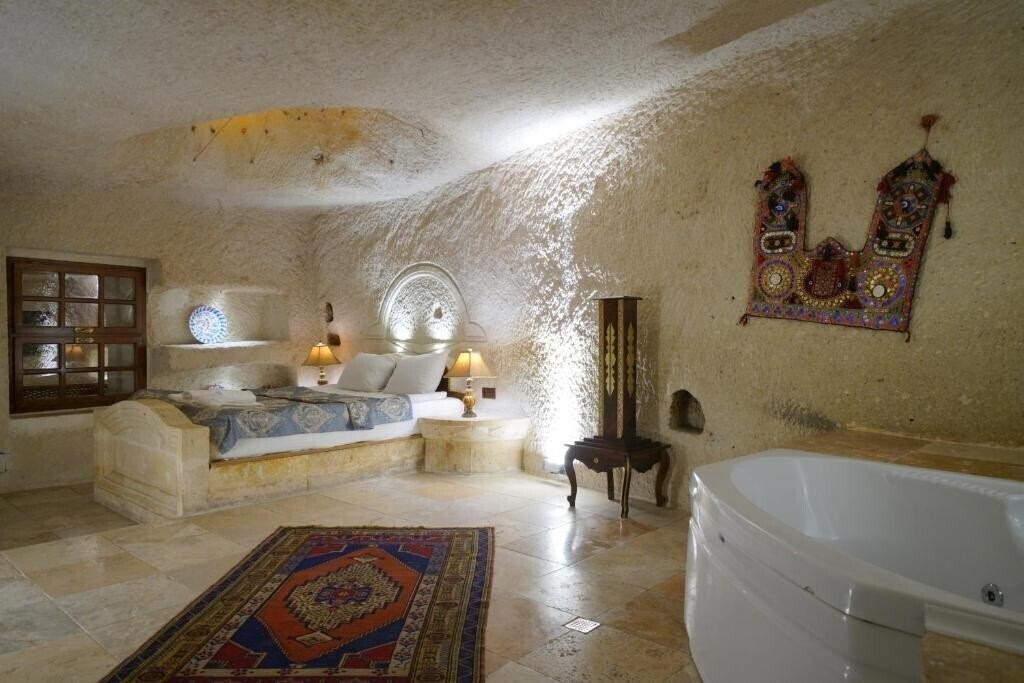 Hotel Asteria Cave Hotel (ex. Lalezar Cave Hotel) 3*