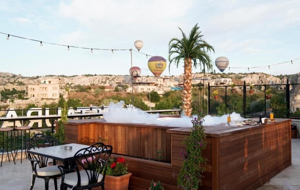 Фотография Cratus Stone Palace Hotel 4*