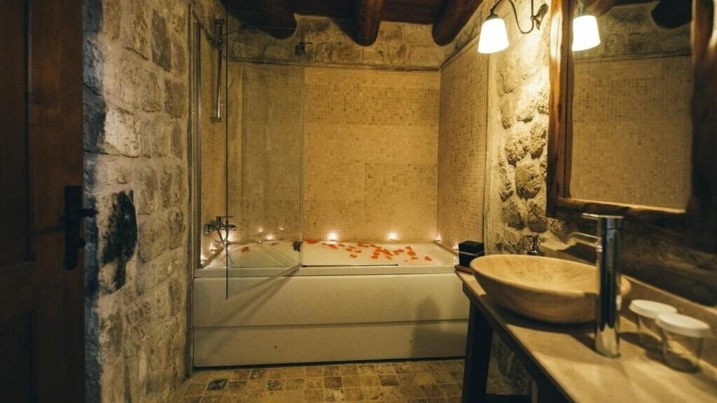 Фотография Cappadocia Old Houses 4*