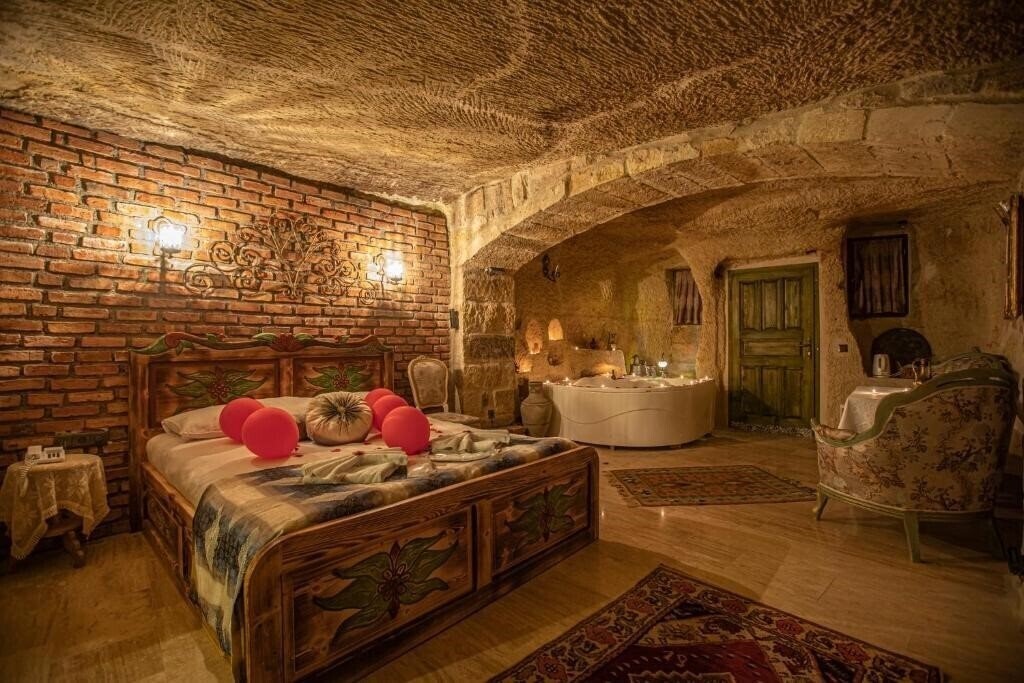 Zdjęcie Casia Cave Suites 4*