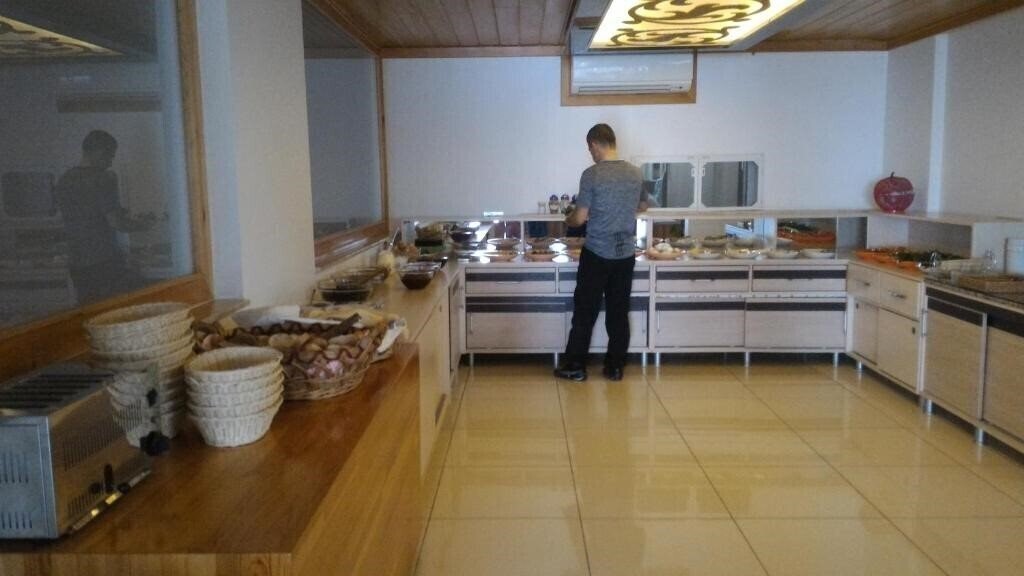 Zdjęcie Maki Hotel (ex. Kas Maki Hotel, Maki Hotel 2) 3*