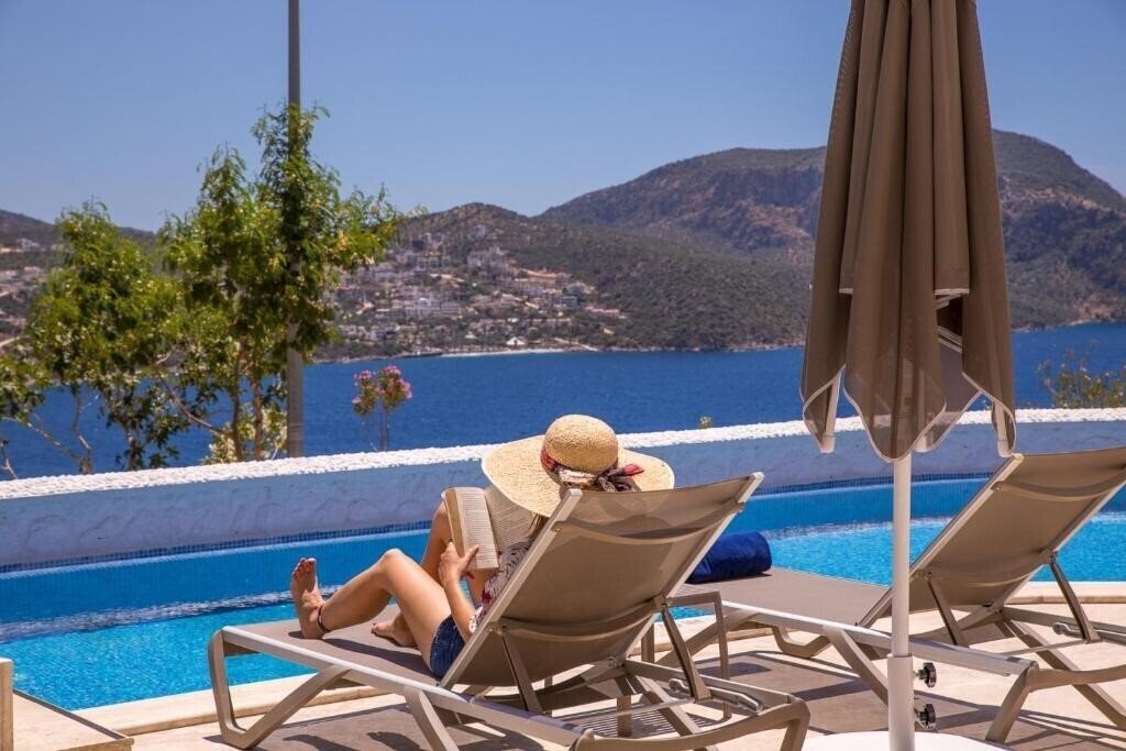 Картинка Kalkan Saray Suites 4*