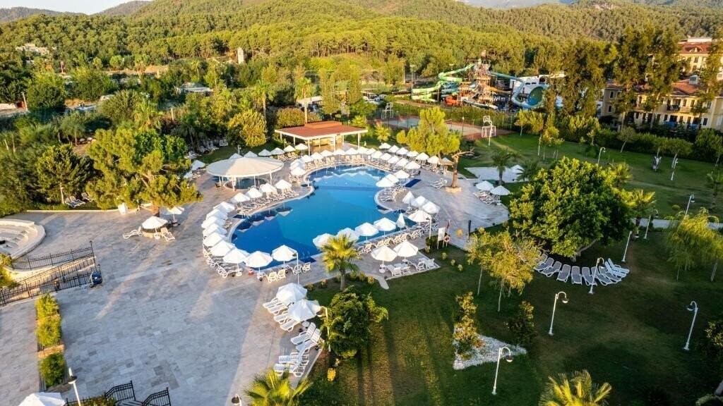 Zdjęcie Club Hotel Phaselis Rose 5*