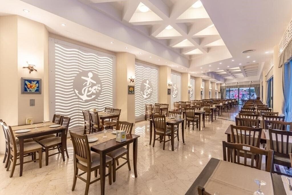 Изображение Lancora Beach Hotel 4*