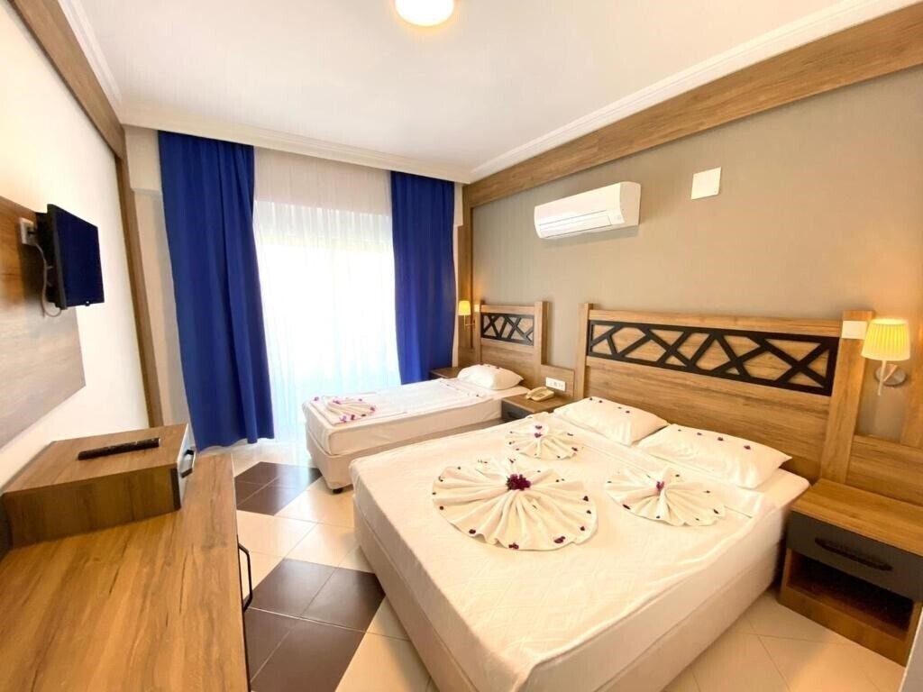 Зображення Istanbul Beach Hotel (ex. Blauhimmel Hotel, C' ISTANBUL) 4*