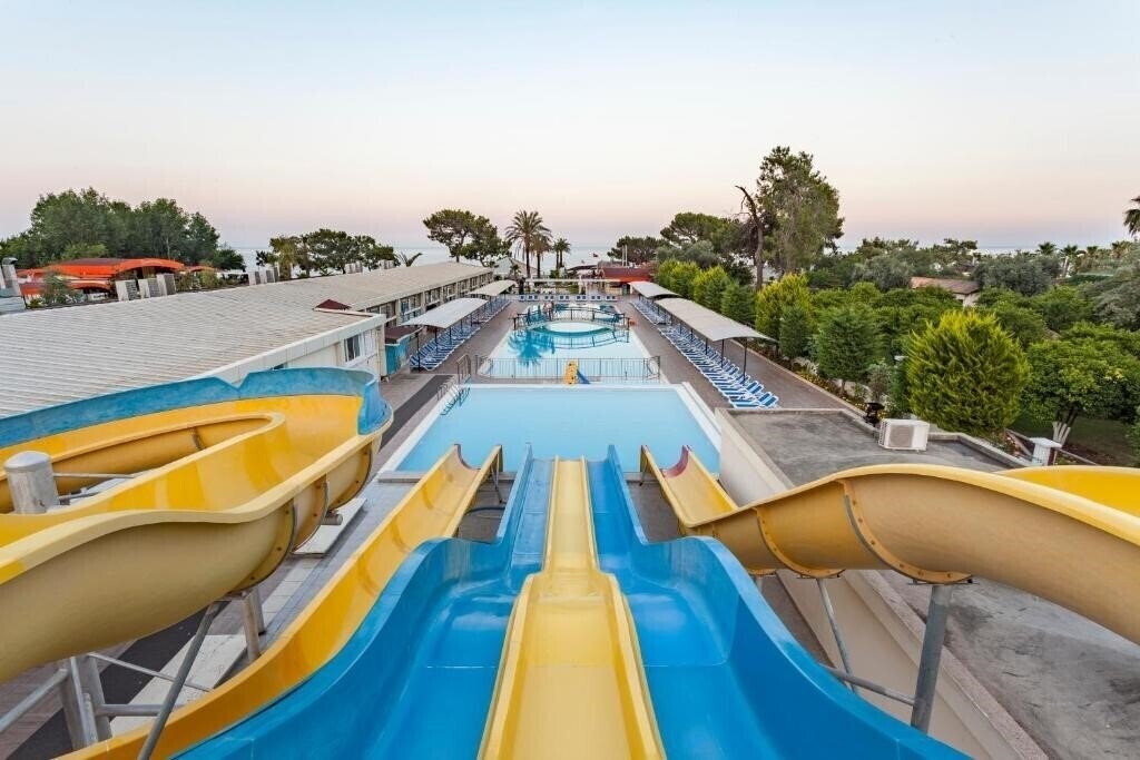 Hotel Club Hotel Belpinar 4*