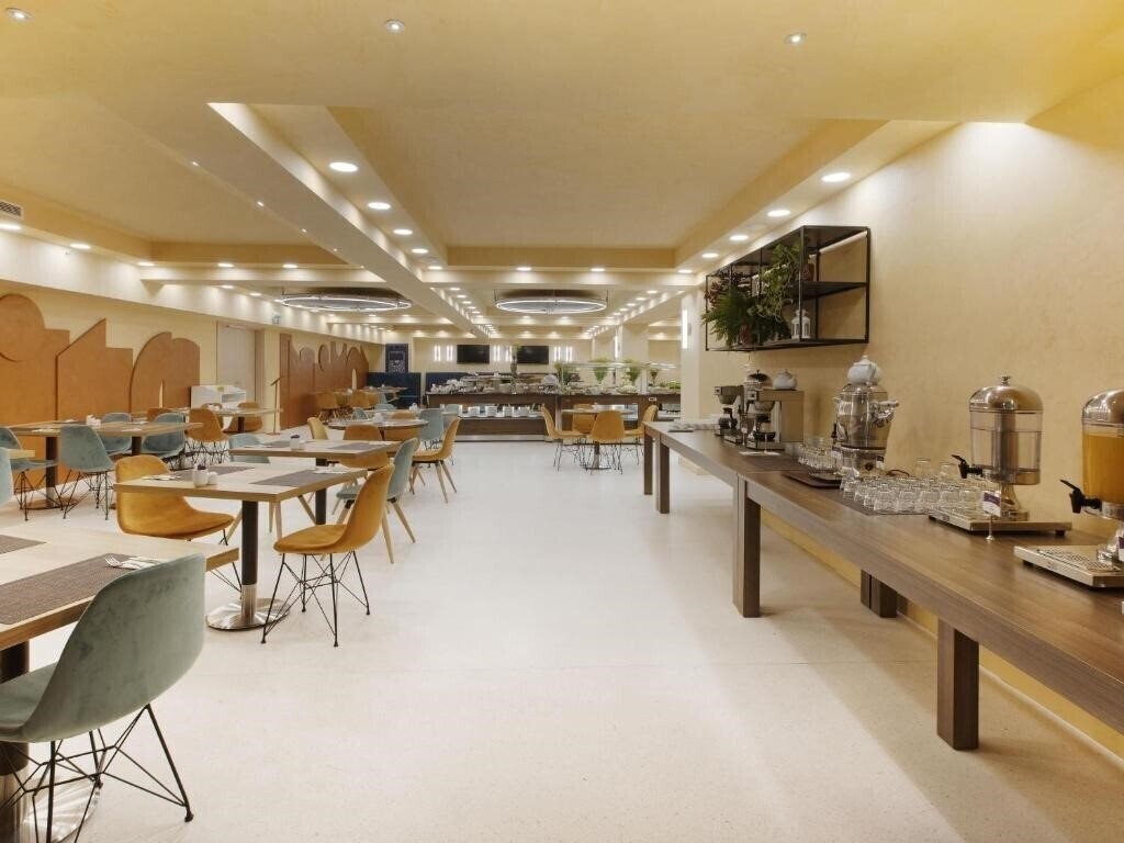 Zdjęcie Blue Regency Hotel 1*