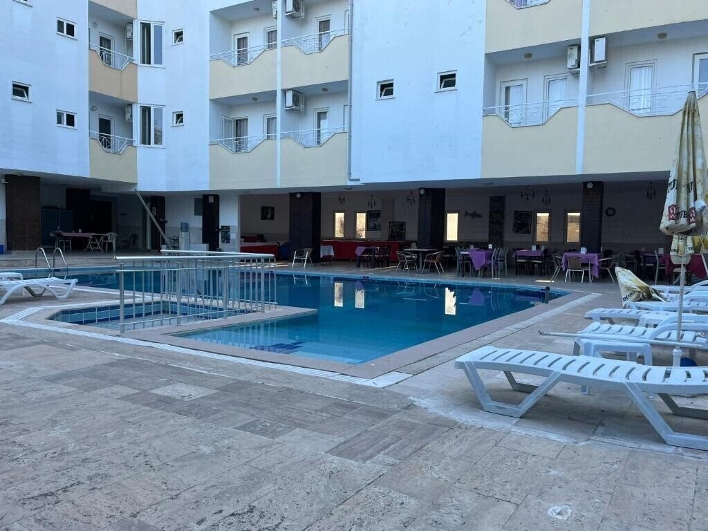 Obraz Sunshine Mir Hotel 3*